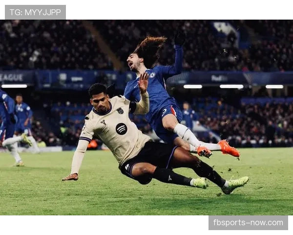 撕开右后卫，萨内本赛季转向边路传中压制对方防线