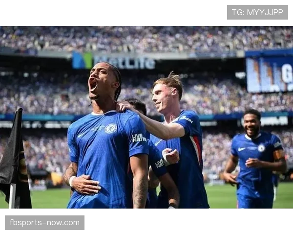 切尔西球员众多却难成整体，阵容磨合与战术适配问题逐步显现